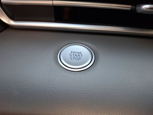 Certified 2023 Hyundai Elantra SEL FWD image 23