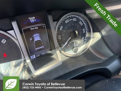 Used 2017 Toyota Tacoma SR5 w/ Tow Package AWD/4WD image 13
