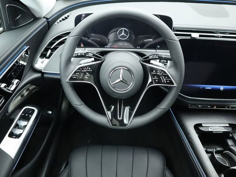 Certified 2025 Mercedes-Benz E 450 4MATIC All-Terrain Wagon image 11