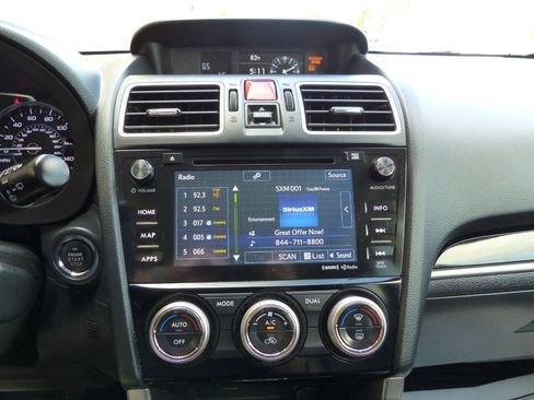 Used 2017 Subaru Forester 2.5i Touring AWD/4WD image 49