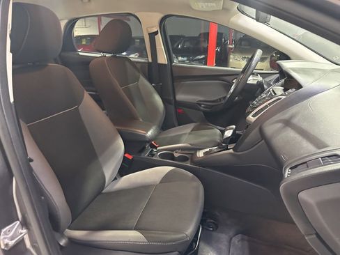 Used 2014 Ford Focus SE image 33
