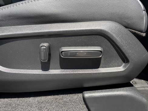 Certified 2023 Honda Pilot EX-L image 40