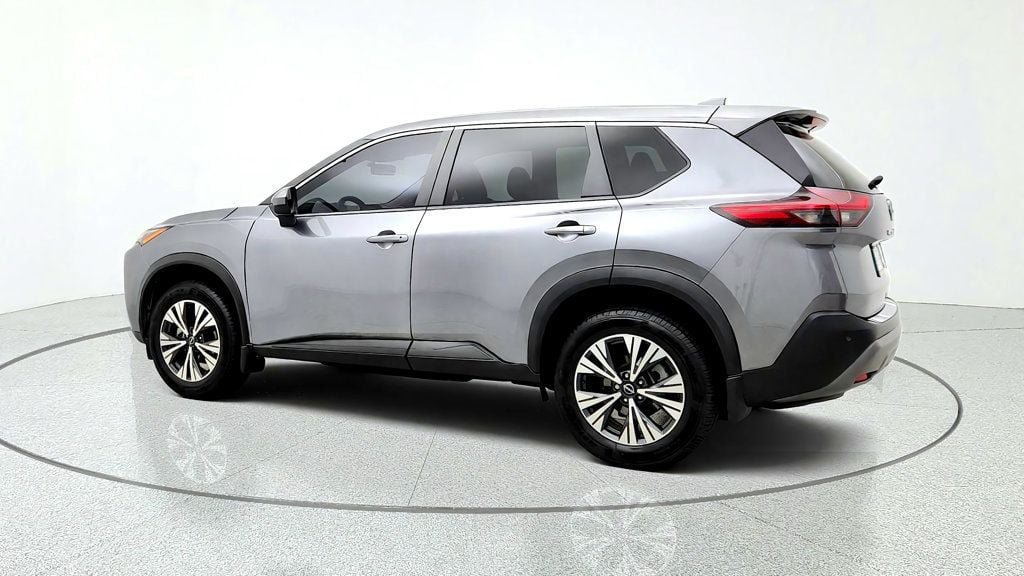 Used 2023 Nissan Rogue SV FWD image 7