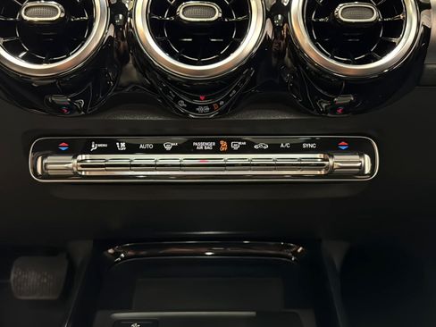 Certified 2026 Mercedes-Benz GLB 250 image 17