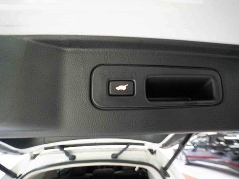 Used 2023 Honda Pilot Elite image 29