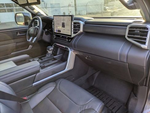 Used 2025 Toyota Tundra Platinum image 23