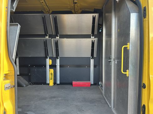Used 2019 Ford Transit 250 148 High Roof Extended RWD image 14