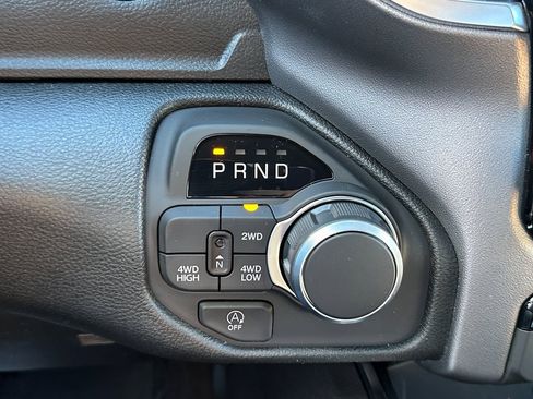 New 2026 RAM 1500 Express image 27