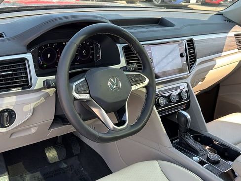 Certified 2022 Volkswagen Atlas SE AWD/4WD image 16