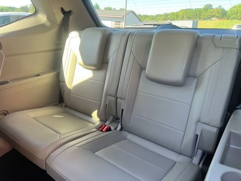 Used 2022 Volkswagen Atlas SE image 27