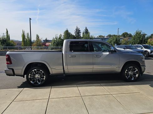Used 2019 RAM 1500 Limited AWD/4WD image 8