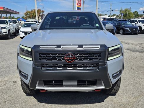 New 2026 Nissan Frontier PRO-4X w/ Pro-4x Convenience Package image 14