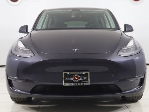 Used 2024 Tesla Model Y Long Range AWD/4WD image 49