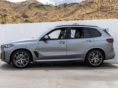 Used 2024 BMW X5 xDrive50e w/ Executive Package AWD/4WD image 3