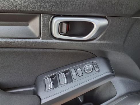 Certified 2024 Honda Civic Sport image 13