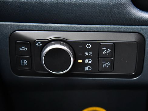 Used 2022 Ford Maverick XL FWD image 34