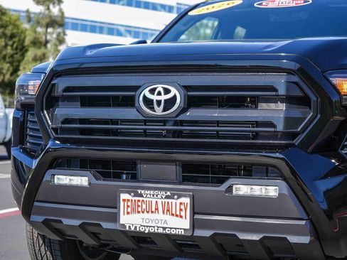 Certified 2026 Toyota Tacoma SR5 AWD/4WD image 6