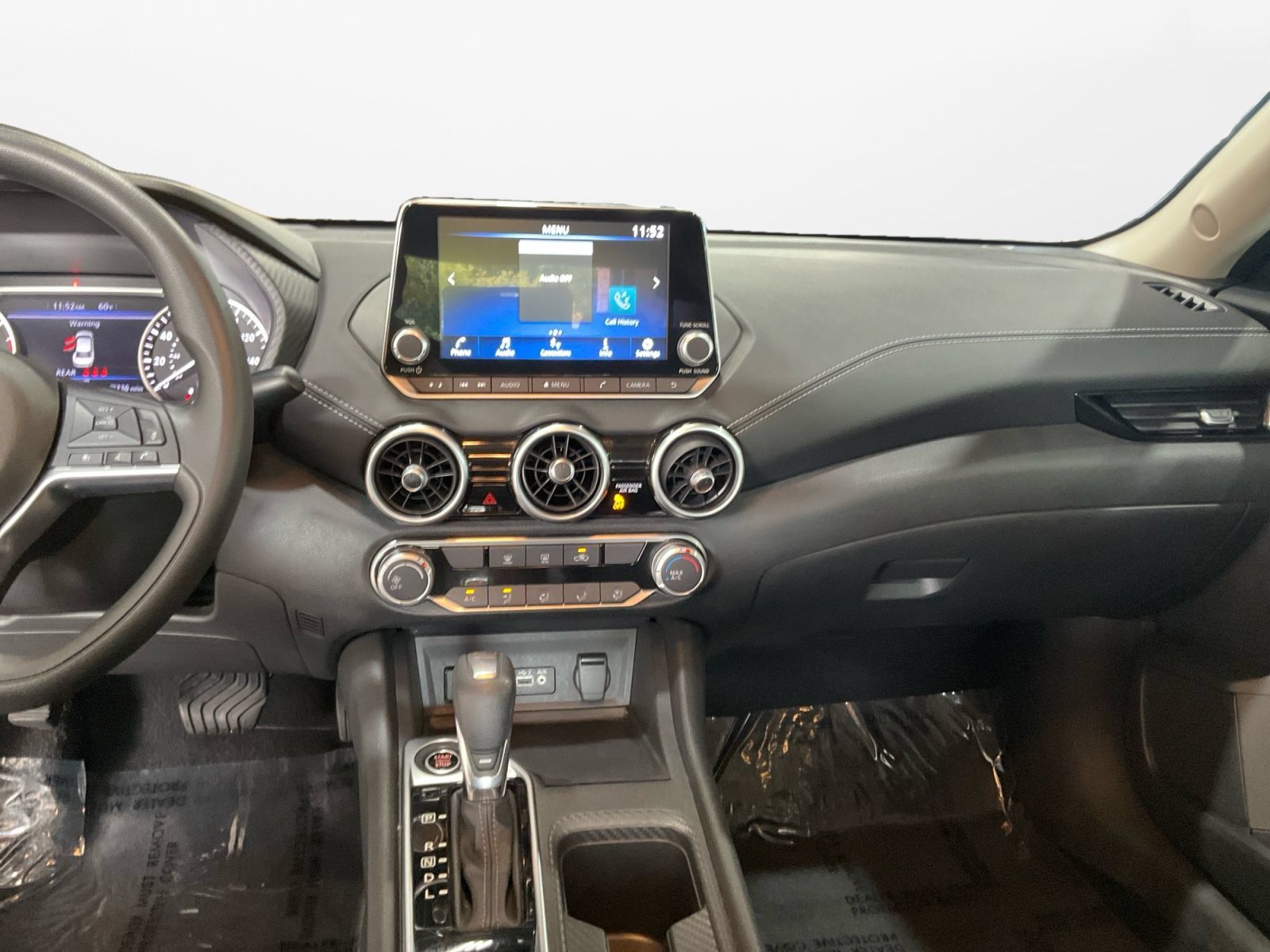 Used 2024 Nissan Sentra SV FWD image 12
