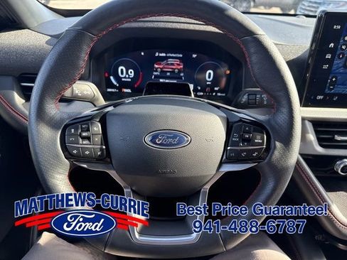 Certified 2025 Ford Explorer ST-Line w/ ST-Line Street Pack AWD/4WD image 18