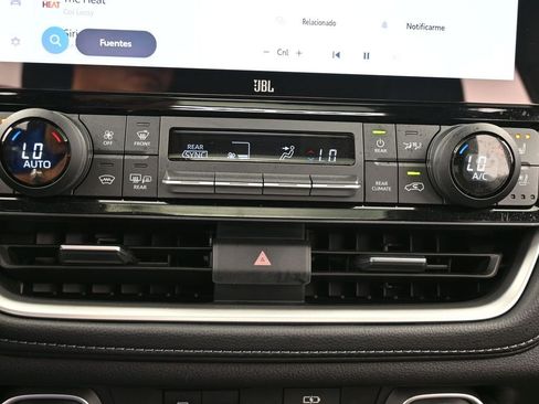 Used 2025 Toyota Grand Highlander AWD Hybrid image 23