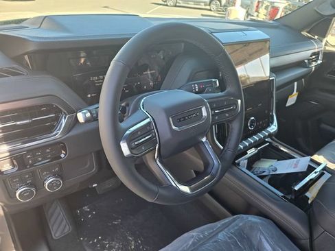 New 2026 GMC Yukon XL Denali w/ Sun & Power Step Package AWD/4WD image 10