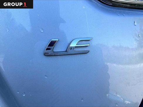 Certified 2022 Toyota Corolla LE FWD image 10