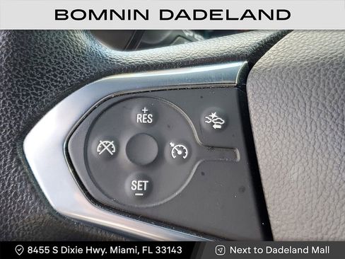 Used 2022 Chevrolet Traverse LS image 19