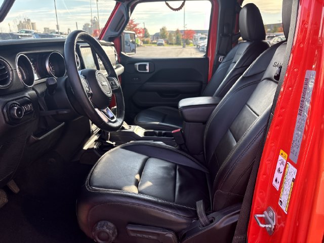 Used 2018 Jeep Wrangler Unlimited Sahara AWD/4WD image 10