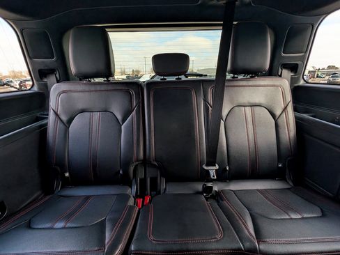 Certified 2022 Ford Expedition Limited image 32