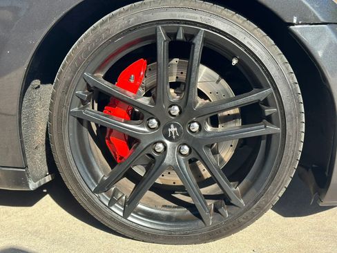 Used 2014 Maserati GranTurismo Sport RWD image 29
