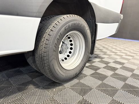 Used 2020 Mercedes-Benz Sprinter 3500 image 9