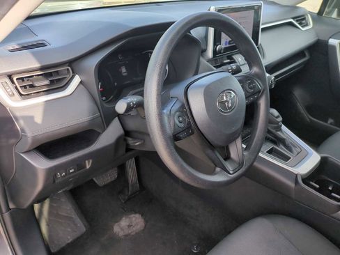Used 2024 Toyota RAV4 XLE FWD image 10