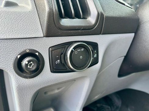 Used 2015 Ford Transit 250 130 Medium Roof image 21