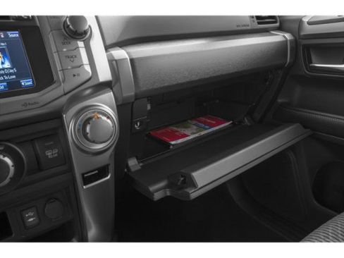 Used 2015 Toyota 4Runner SR5 Premium image 17