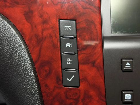 Used 2008 Cadillac Escalade AWD image 36
