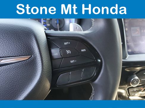 Used 2023 Chrysler 300 S image 23