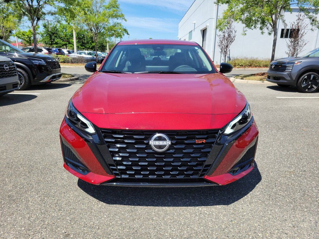 New 2026 Nissan Altima 2.5 SR FWD image 7