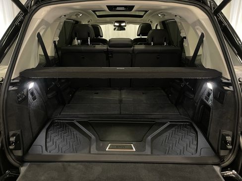 Used 2026 BMW X7 xDrive40i image 27