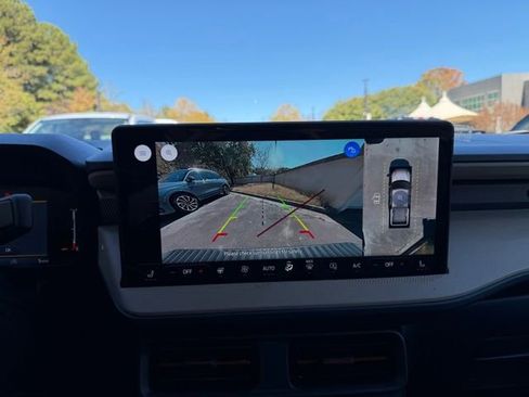 New 2025 Ford Maverick Lariat w/ 4K Tow Package image 18