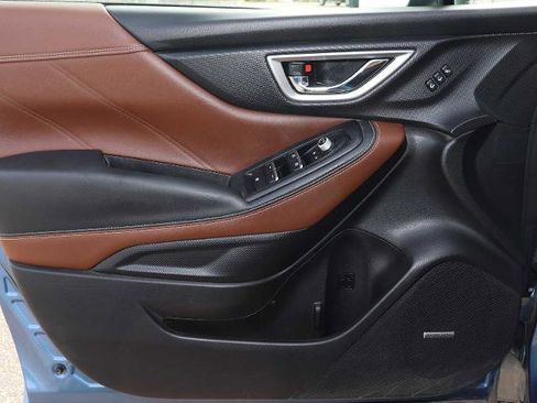 Used 2023 Subaru Forester Touring image 17