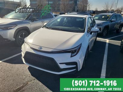 Used 2025 Toyota Corolla SE w/ SE Premium Package