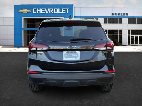 Used 2023 Chevrolet Equinox LS w/ LS Convenience Package image 4