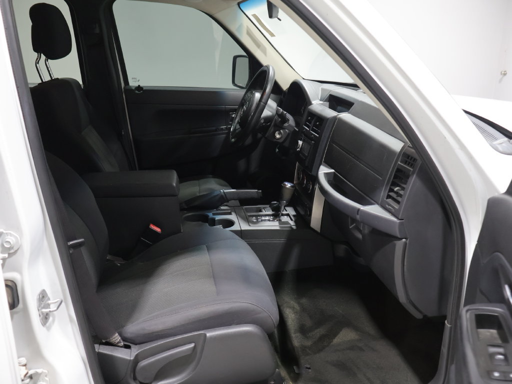 Used 2011 Jeep Liberty Sport w/ Popular Equipment Group AWD/4WD image 21