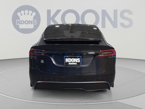 Used 2023 Tesla Model X AWD/4WD image 5