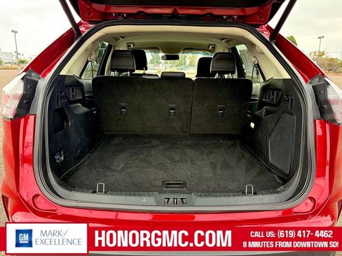 Used 2024 Ford Edge Titanium image 20