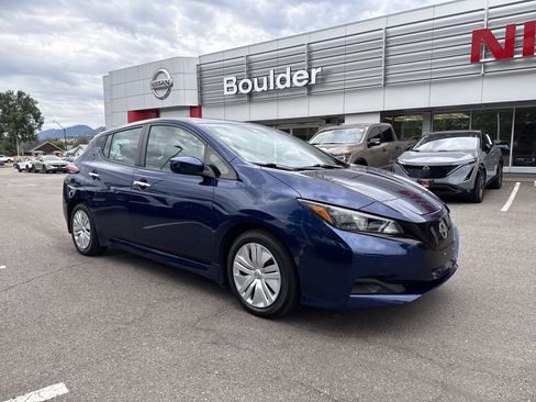 Certified 2025 Nissan Leaf S FWD image 7