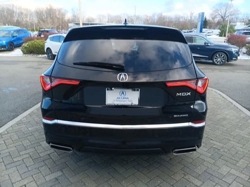 Used 2023 Acura MDX SH-AWD w/ Technology Package image 5