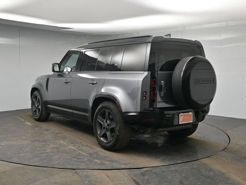 Used 2023 Land Rover Defender 110 X-Dynamic SE AWD/4WD image 3