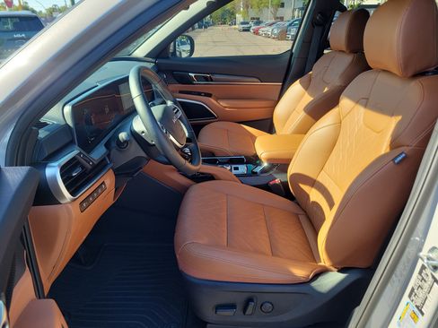 Certified 2025 Kia Telluride EX X-Line AWD/4WD image 23