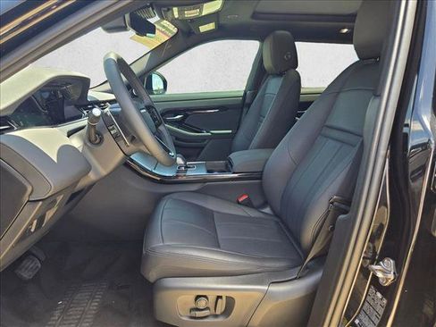 Used 2026 Land Rover Range Rover Evoque S AWD/4WD image 17